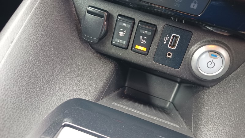 Nissan Leaf White For Sale (12)